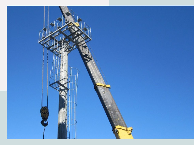 Монтаж осветительных мачт в Карпинск от 616 руб.